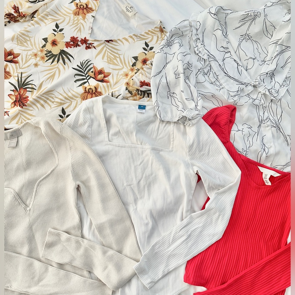 Bundle tops and blouses 4 items! XS-S